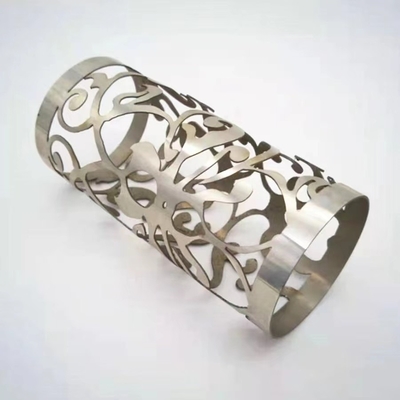 Laser d'acier inoxydable de SGCC coupant la coupe en aluminium en métal de tube et pliant des services