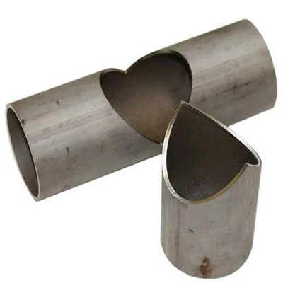 80mm PVD enduisant le laser de tube de commande numérique par ordinateur coupant la tôle en acier ronde de la tuyauterie 2