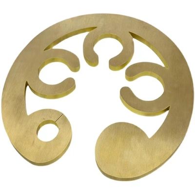 La commande numérique par ordinateur d'en cuivre de STP coupant le laser de feuillard a coupé la fabrication en acier de pièces en métal