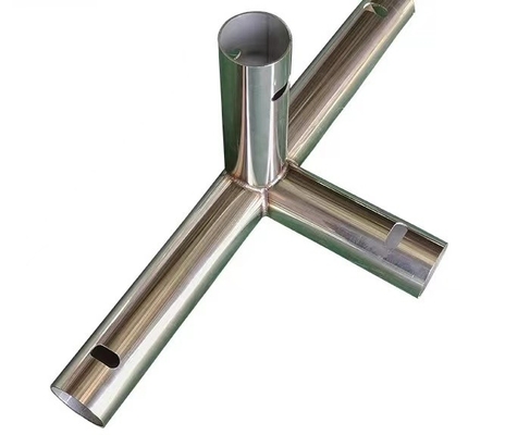 laser de tube de commande numérique par ordinateur de 3mm api coupant le laser de tuyau de place d'acier inoxydable en métal coupant le service