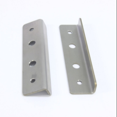 Laser en acier en laiton en aluminium de commande numérique par ordinateur coupant le métal de précision d'acier inoxydable coupant des pièces